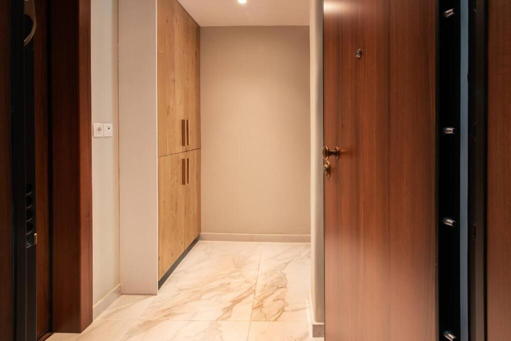 Pame Rentals - Walk Distance To Acropolis With A Charming Design Athena Bagian luar foto